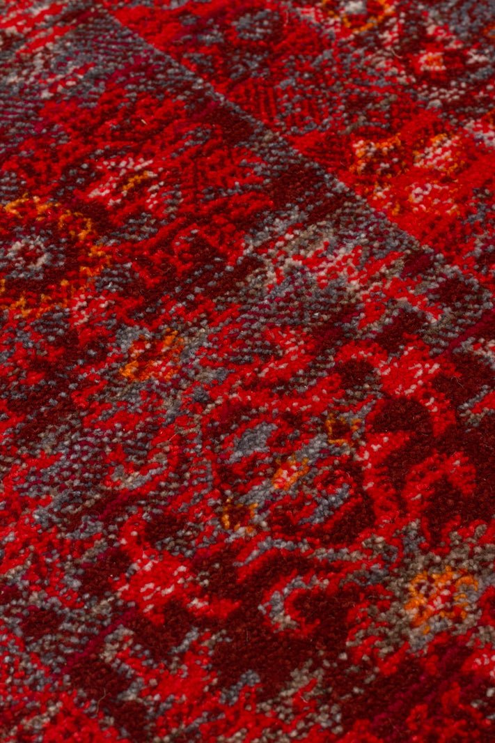 Antique Serapi Red Turkish Rug - Aladdinrugs