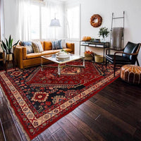 Handmade Red Shirazi Wool Area Rug 6'7x9'4 (ID P35681)