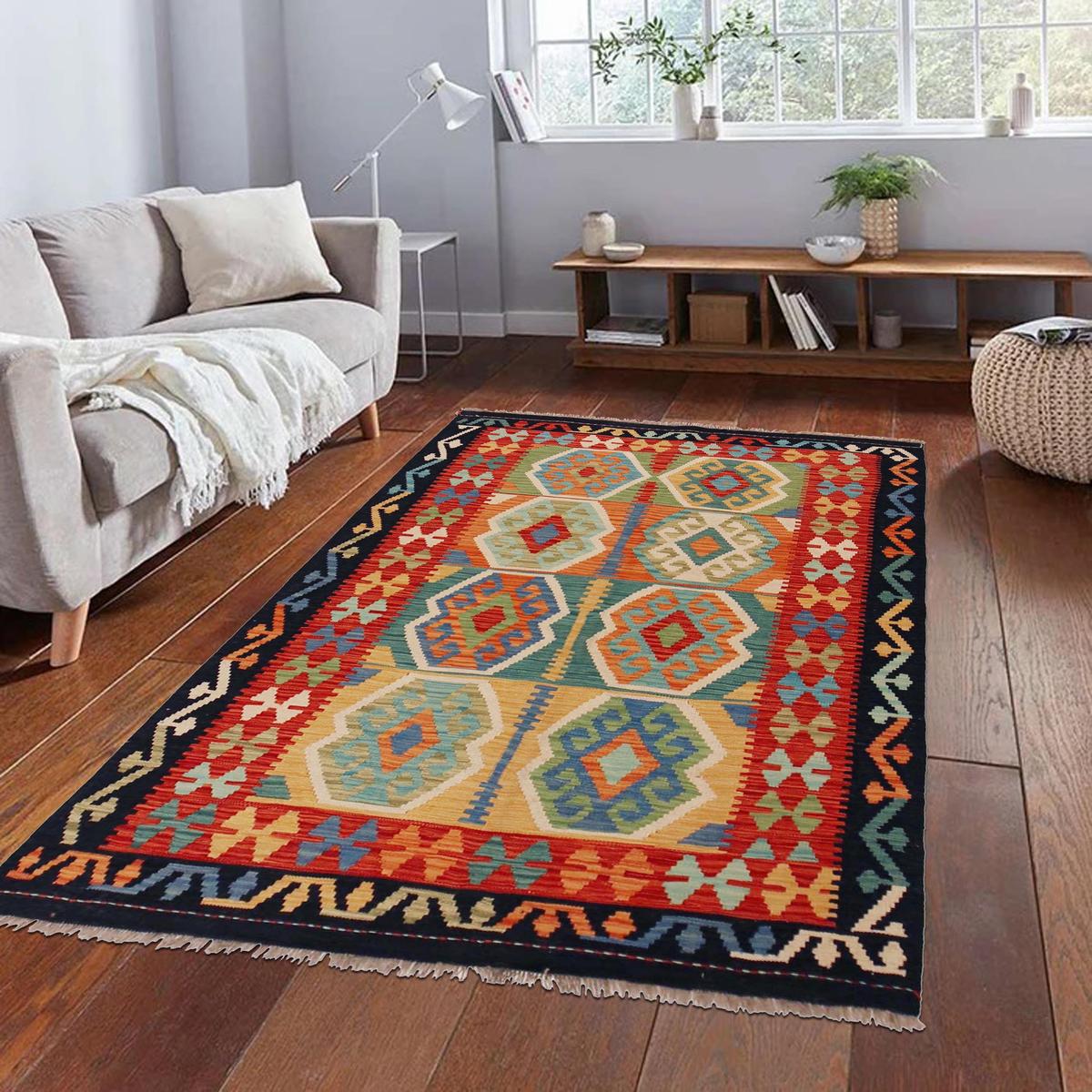 Handmade Wool Area Rug 121 x 187 cm (ID P36121)