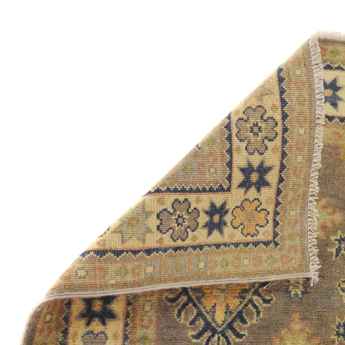 Kazak Handmade Wool Area Rug 119x179cm (ID B34676)