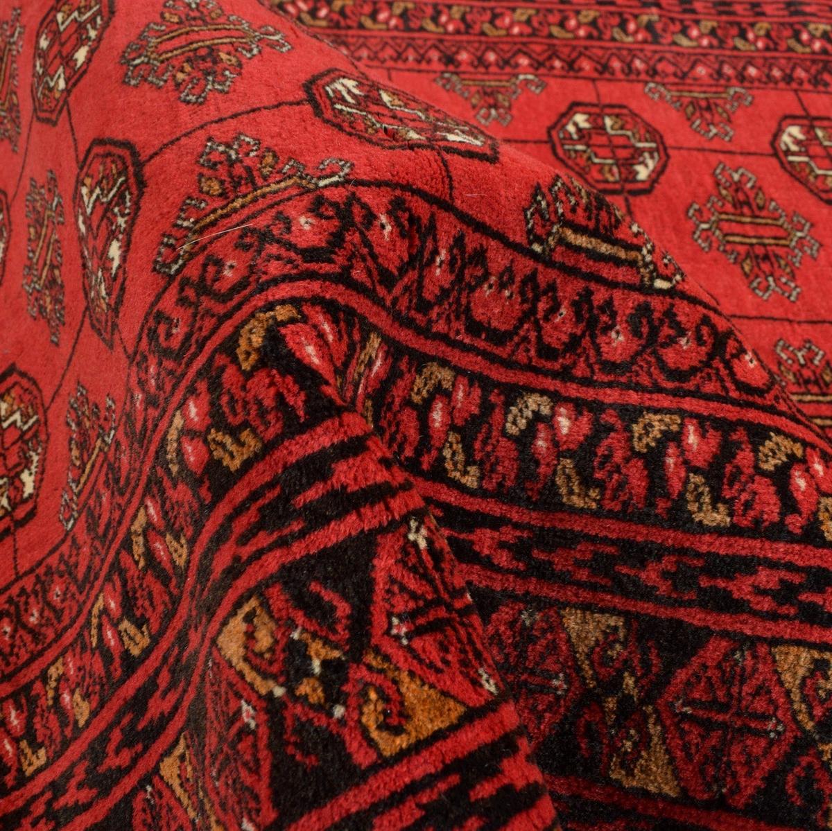 Handmade Bokhara Wool Rug 124 x 171 (cm) (ID G24927)