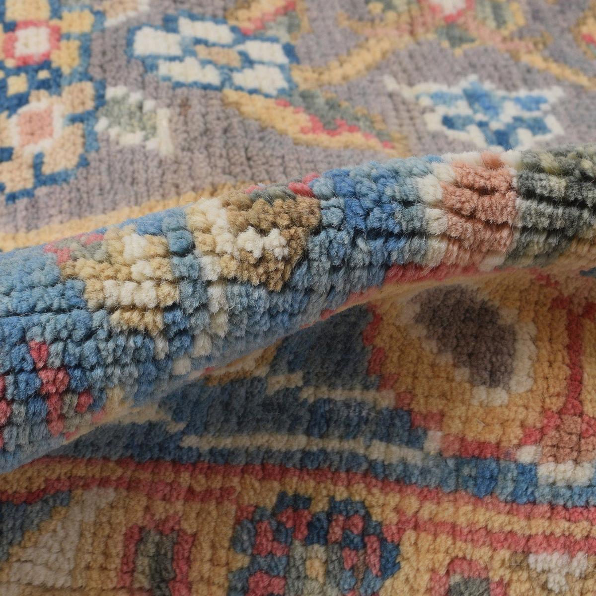 Handmade Heriz Wool Area Rug 200x292 cm (ID G27069)