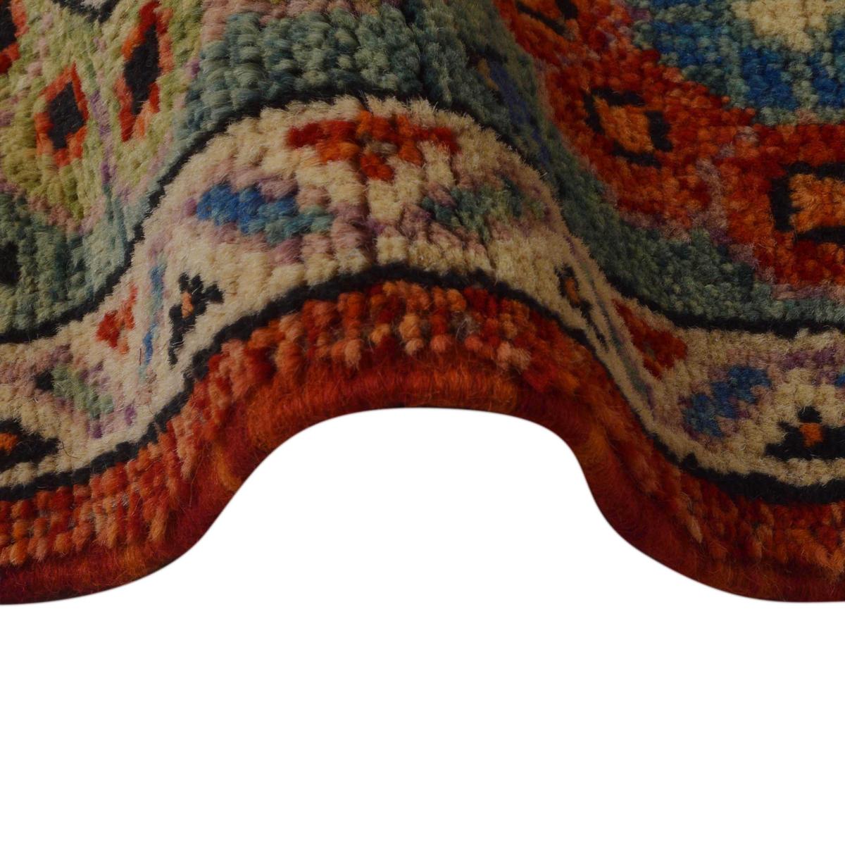 Handmade Wool Shirazi Rug 195 x 289 (cm) (ID P35678)