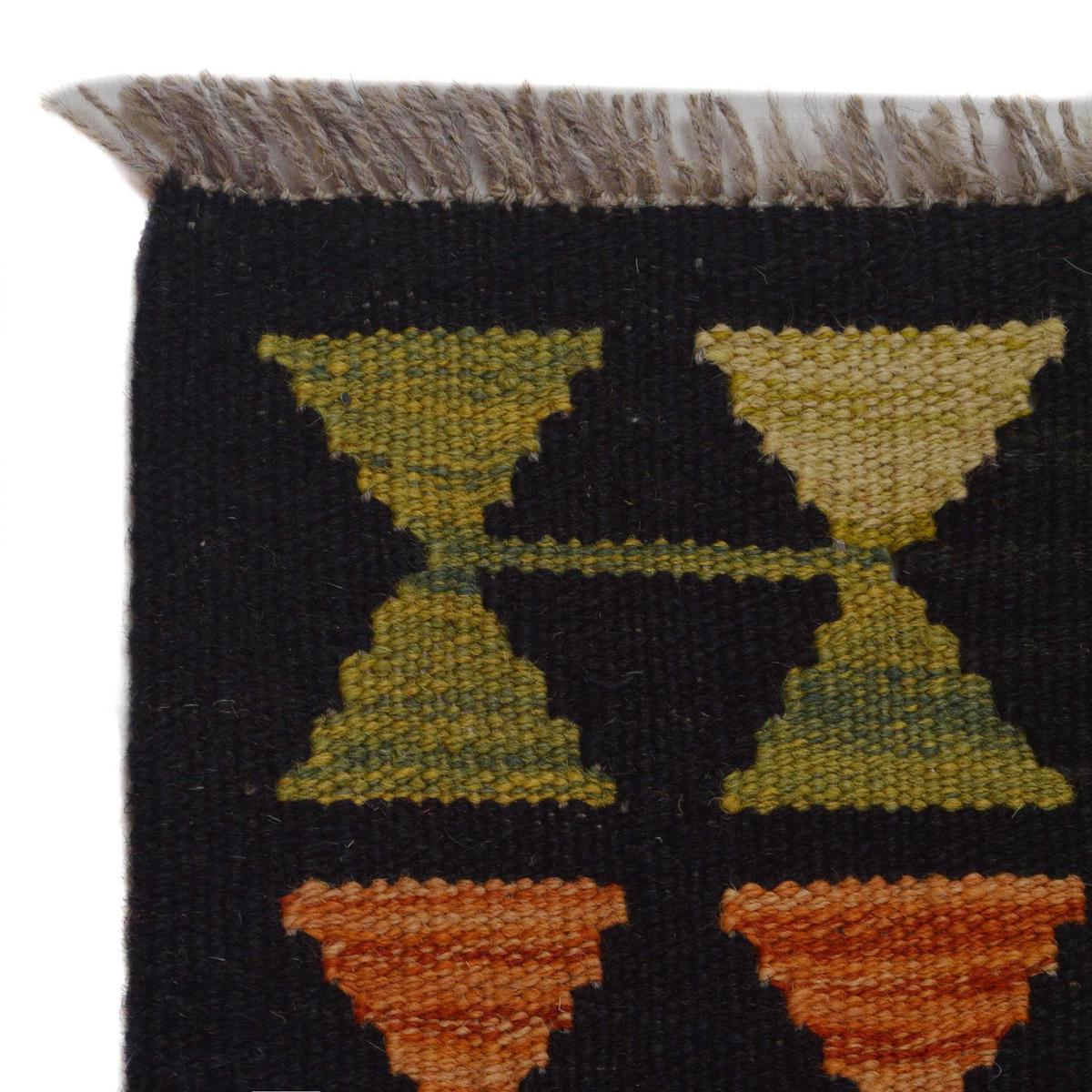 Handmade Wool Carpet Premium Area Rug 157x195cm (ID P36101)