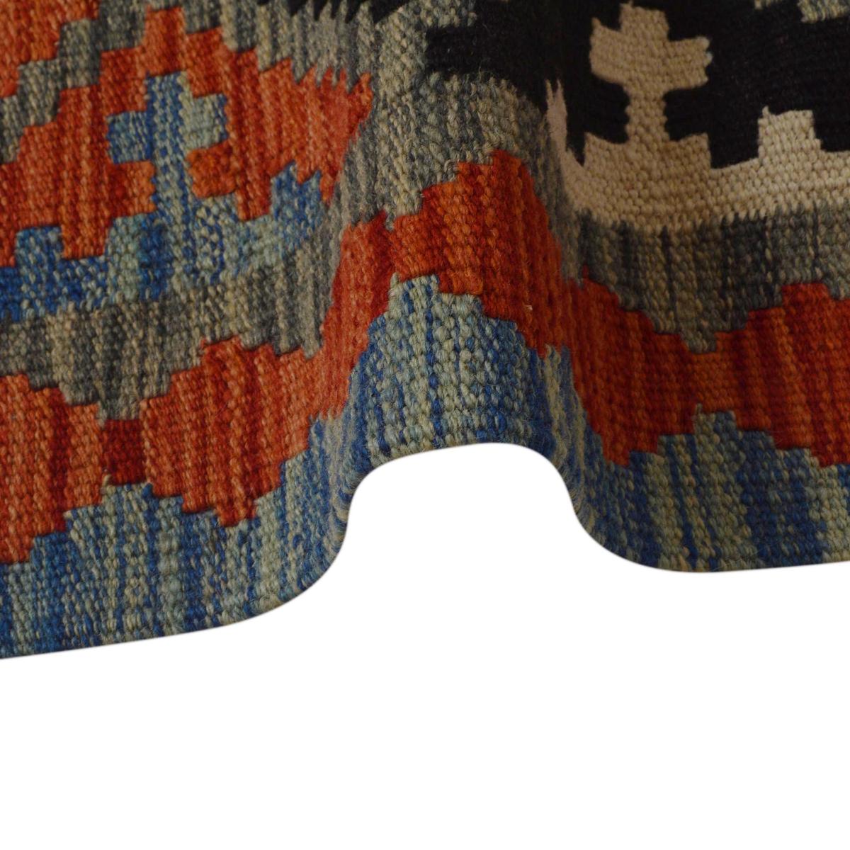 Handmade Wool Kilim Carpet 150 x 199 cm (ID P36102)