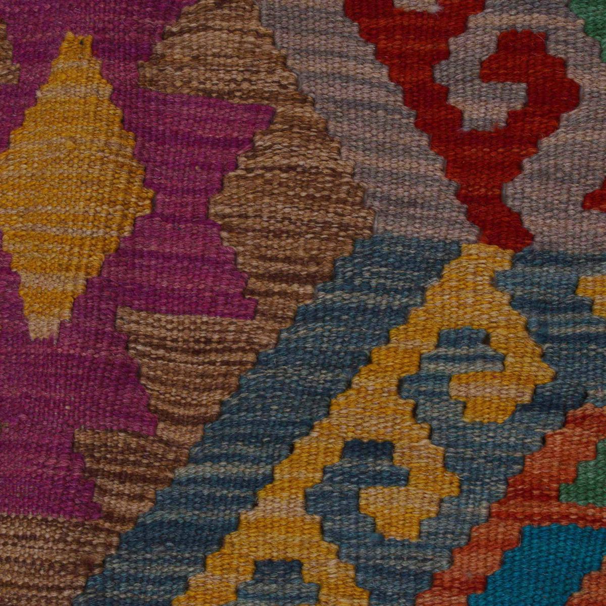 Handmade Vegetable Kelim 5' 10" x 8' 1" (ft) - No. P36147