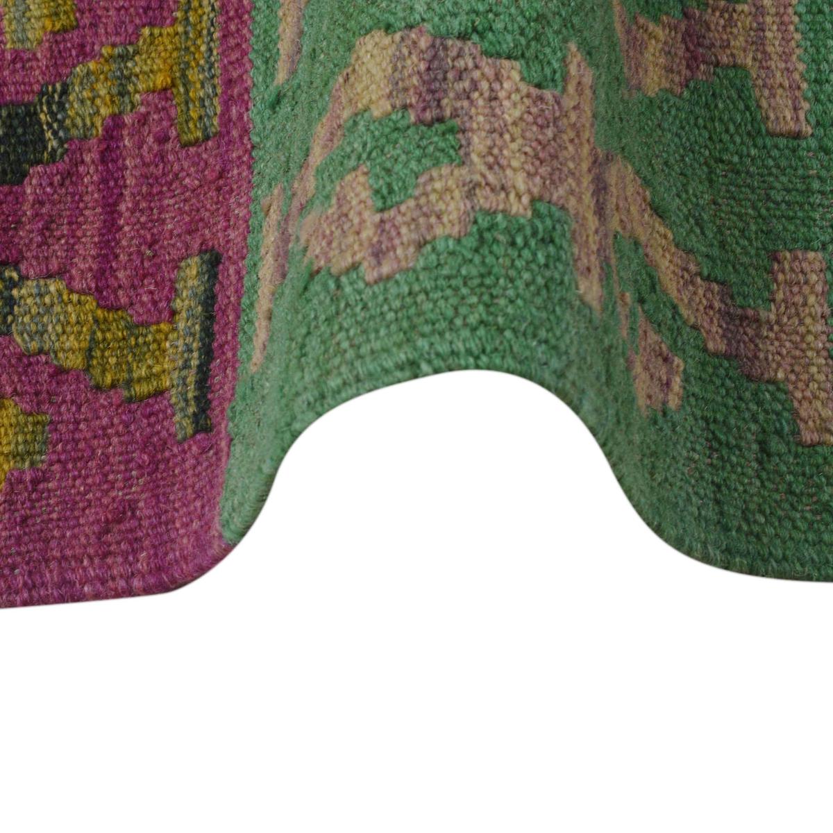 Handmade Vegetable Kelim 5' 10" x 8' 1" (ft) - No. P36147