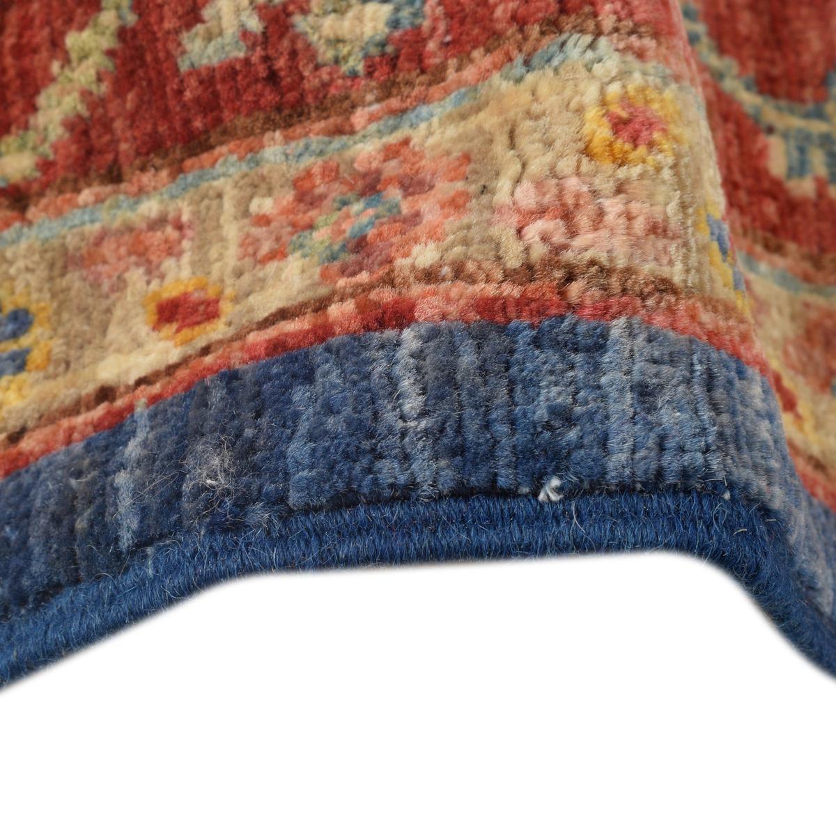 Hand Knotted Heriz Area Rug 245x297 cm (ID R24270)