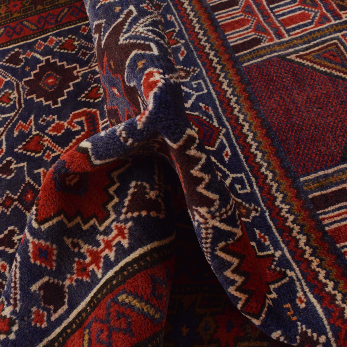 Islamic Prayer Rug 2' 11" x 4' 6" (ft) - No. W35909