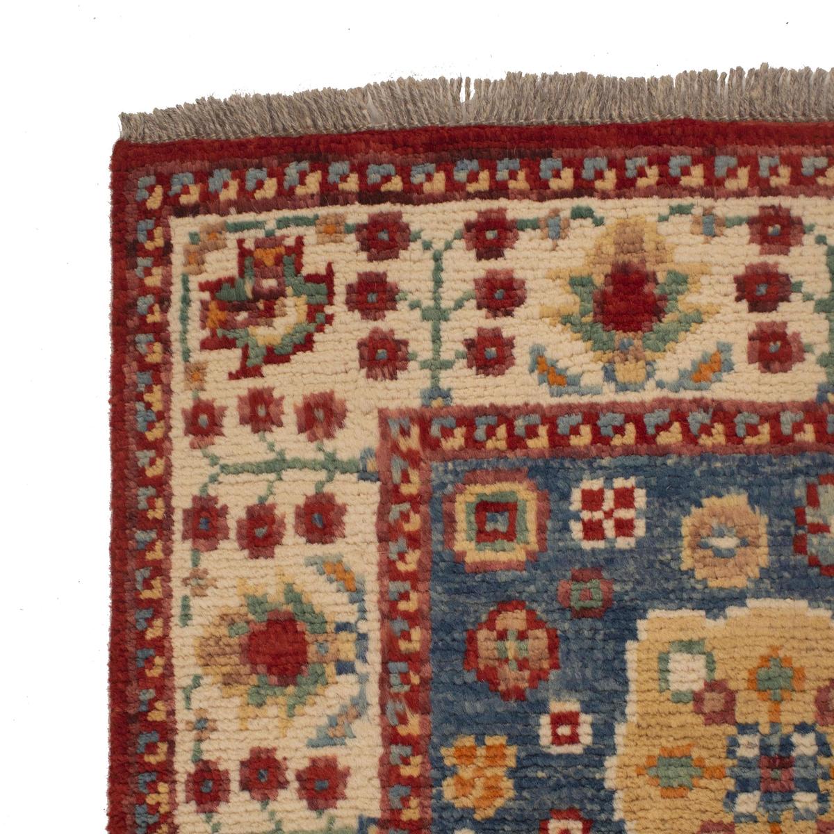 Handmade Shirazi Wool Carpet 114 x 172 cm (ID Y33030)